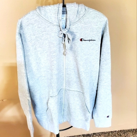 Champion Embroidered Lt. Grey Long Sleeve Zippered Sz L Hoodie - Picture 1 of 11